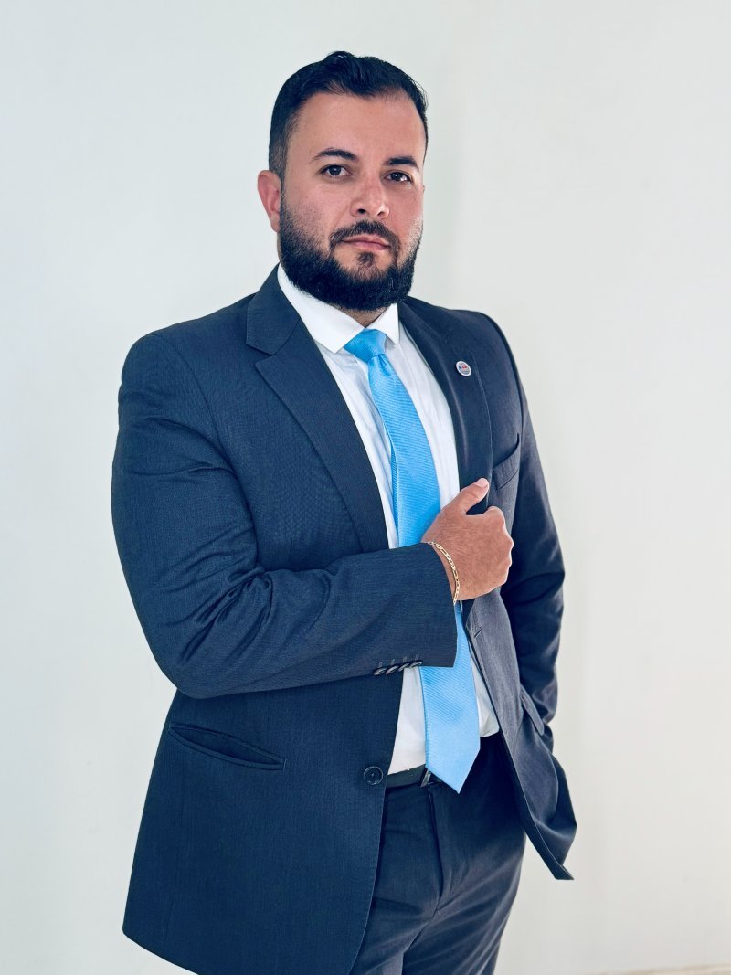 Dr. Halyston Gonçalves Braz, advogado criminalista
